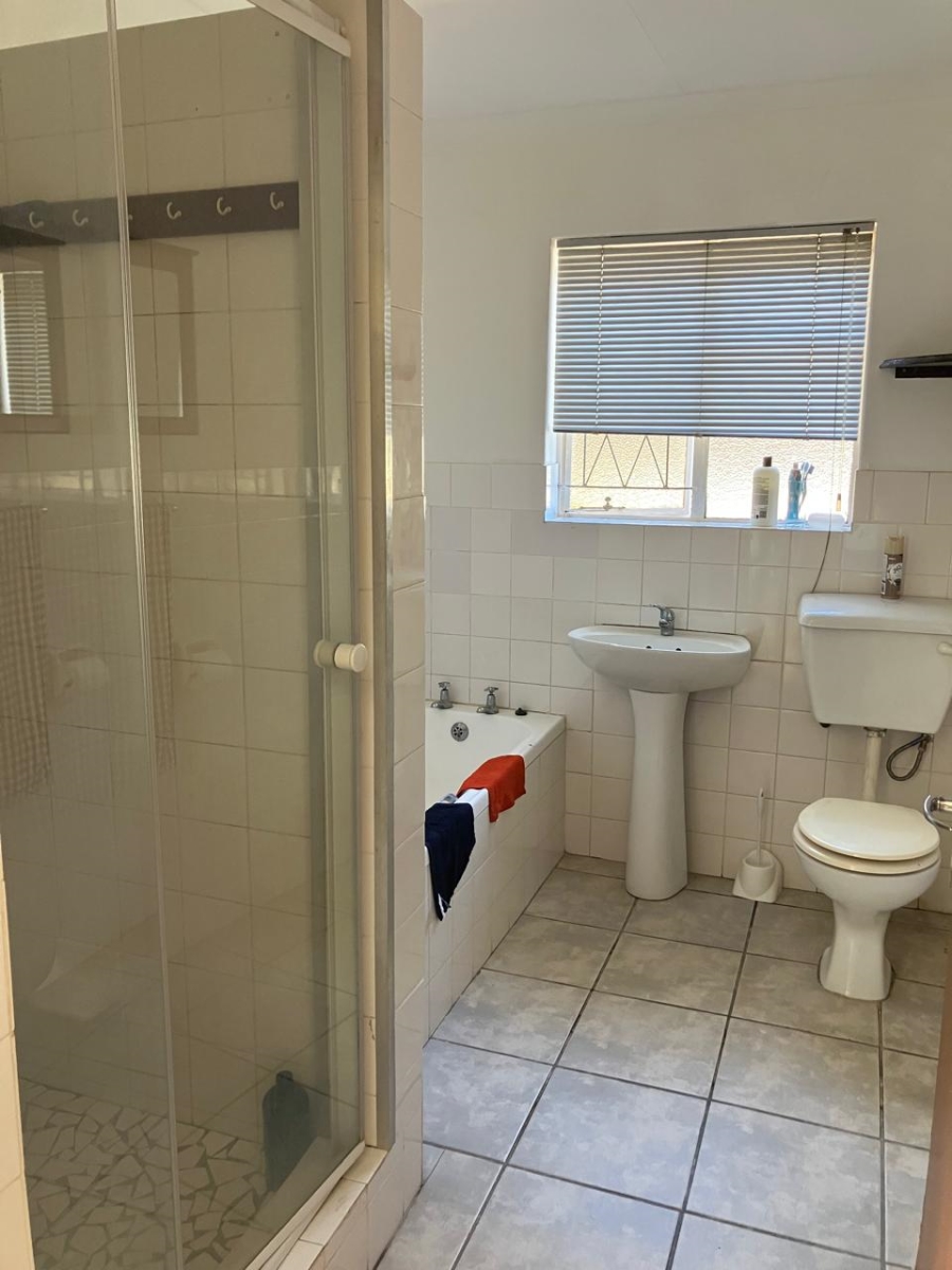 To Let 1 Bedroom Property for Rent in Bothasrus Eastern Cape